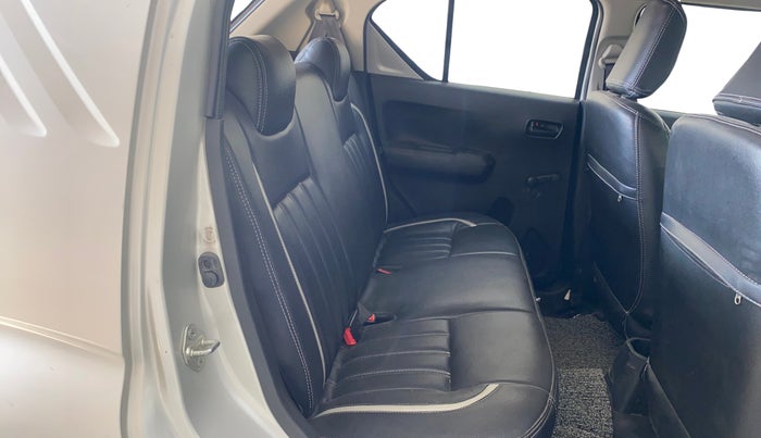 2017 Maruti IGNIS SIGMA 1.2, Petrol, Manual, 68,854 km, Right Side Rear Door Cabin