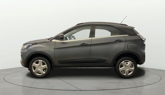 2022 Tata NEXON XM SUNROOF PETROL, Petrol, Manual, 32,800 km, Left Side