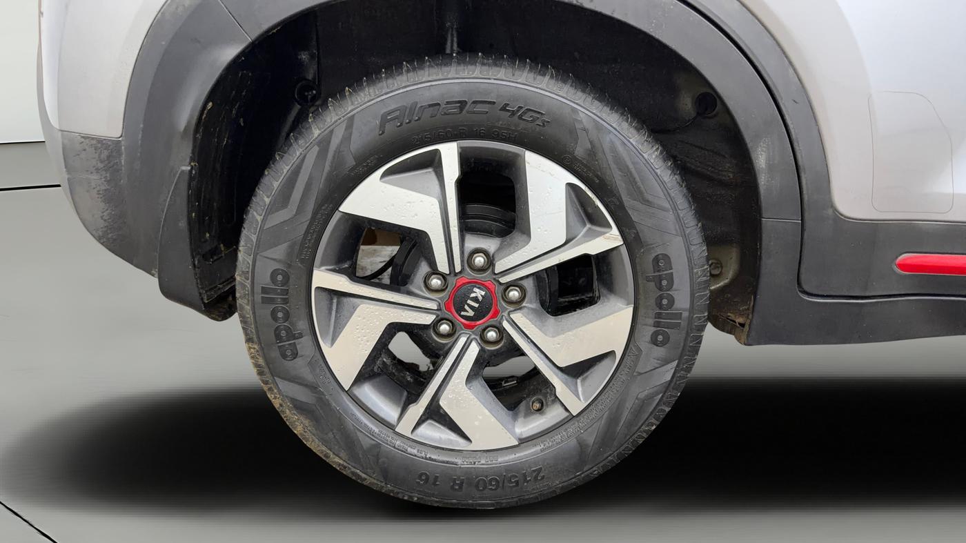 2020 KIA SONET GTX PLUS 1.0 DCT, Petrol, Automatic, 51,663 km, Right Rear Wheel