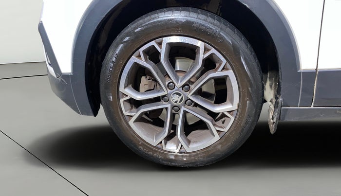 2022 Skoda KUSHAQ STYLE 1.5L TSI DSG, Petrol, Automatic, 50,926 km, Left Front Wheel