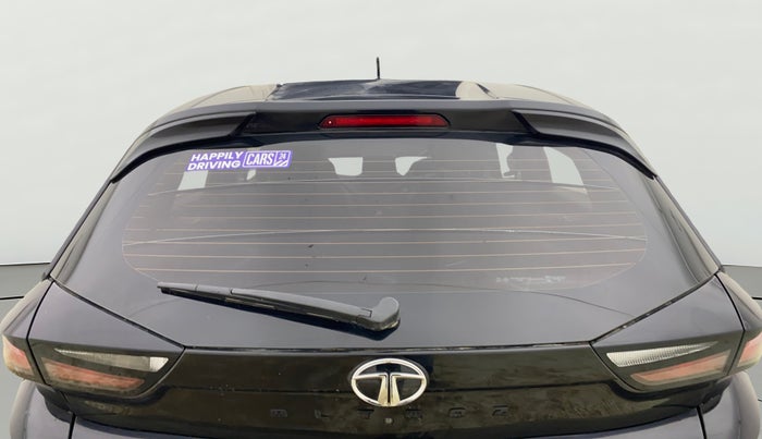2022 Tata ALTROZ XZA PLUS DARK EDTION, Petrol, Automatic, 50,007 km, Rear Windshield