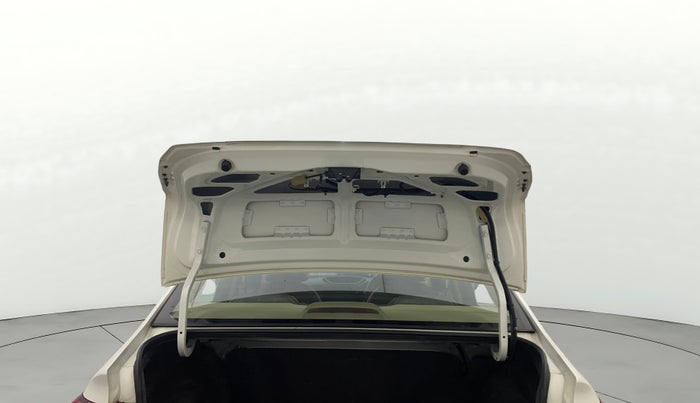 2021 Honda Amaze 1.2L I-VTEC VX CVT, Petrol, Automatic, 46,641 km, Boot Door Open