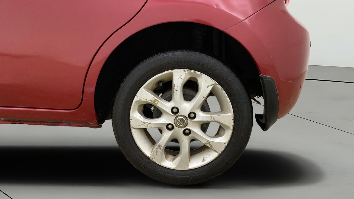 2017 Nissan Micra XV CVT, Petrol, Automatic, 37,022 km, Left Rear Wheel