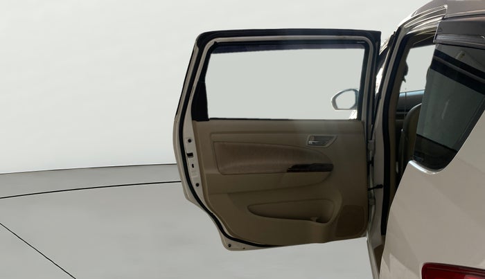 2015 Maruti Ertiga ZXI, CNG, Manual, 1,37,764 km, LHS Rear Door