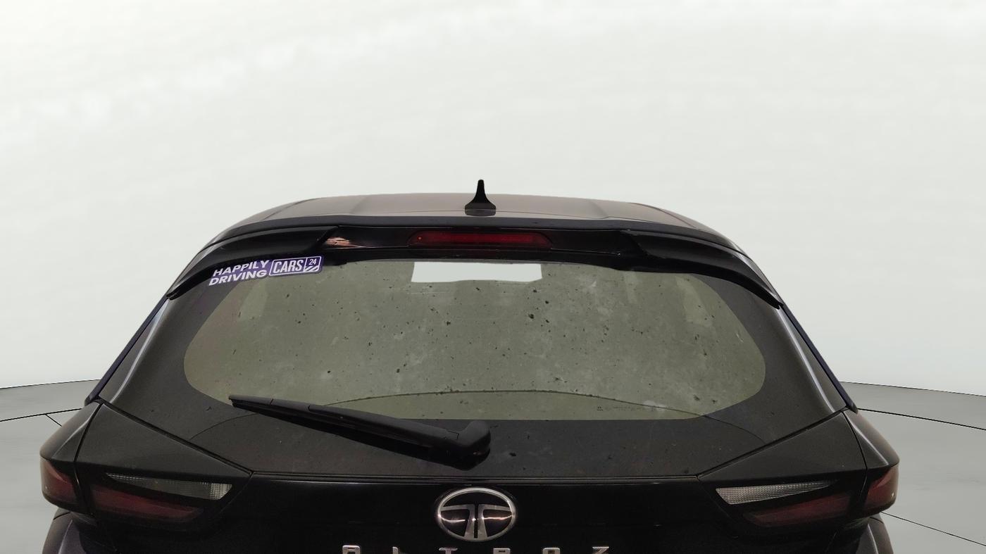 2024 Tata ALTROZ XZA + SUNROOF, Petrol, Automatic, 13,097 km, Rear Windshield