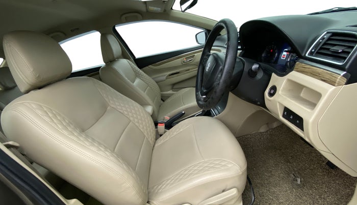 2018 Maruti Ciaz ZETA AT 1.5  SHVS PETROL, Petrol, Automatic, 71,295 km, Right Side Front Door Cabin