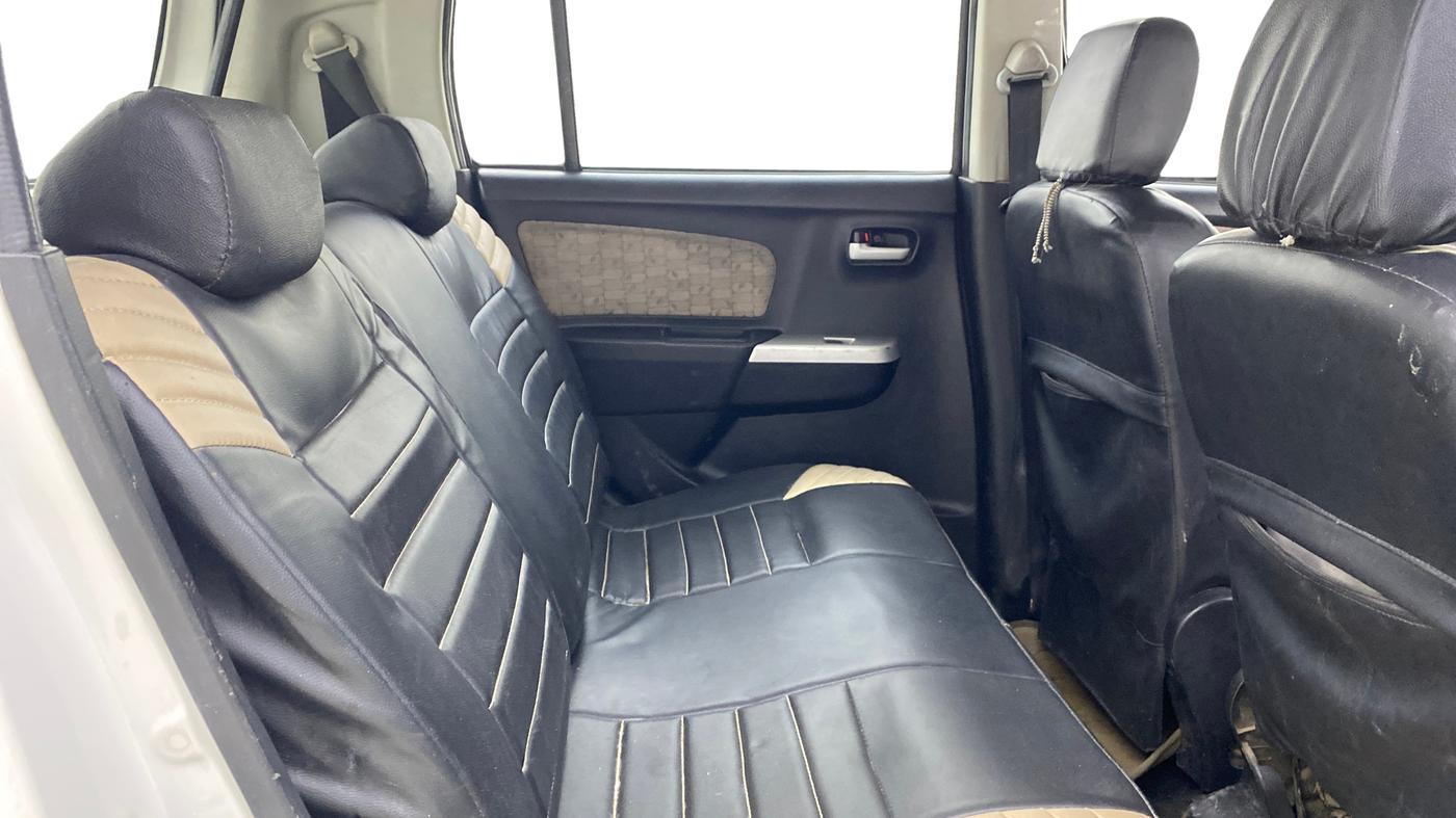 2015 Maruti Wagon R 1.0 VXI, CNG, Manual, 1,14,243 km, Right Side Rear Door Cabin