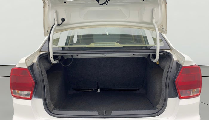 2017 Volkswagen Ameo HIGHLINE PLUS 1.5L AT 16 ALLOY, Diesel, Automatic, 1,37,489 km, Boot Open Zoomed View