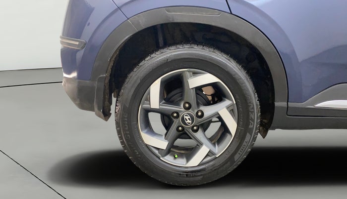 2019 Hyundai VENUE SX 1.4 CRDI, Diesel, Manual, 82,446 km, Right Rear Wheel