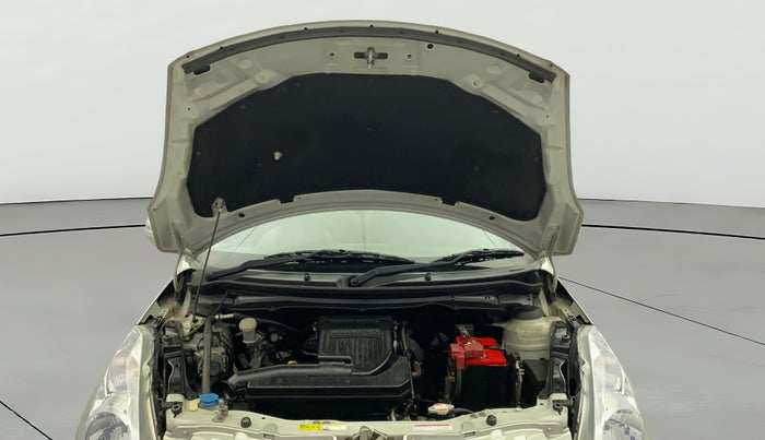 2017 Maruti Swift VXI O, Petrol, Manual, 37,485 km, Open Bonet