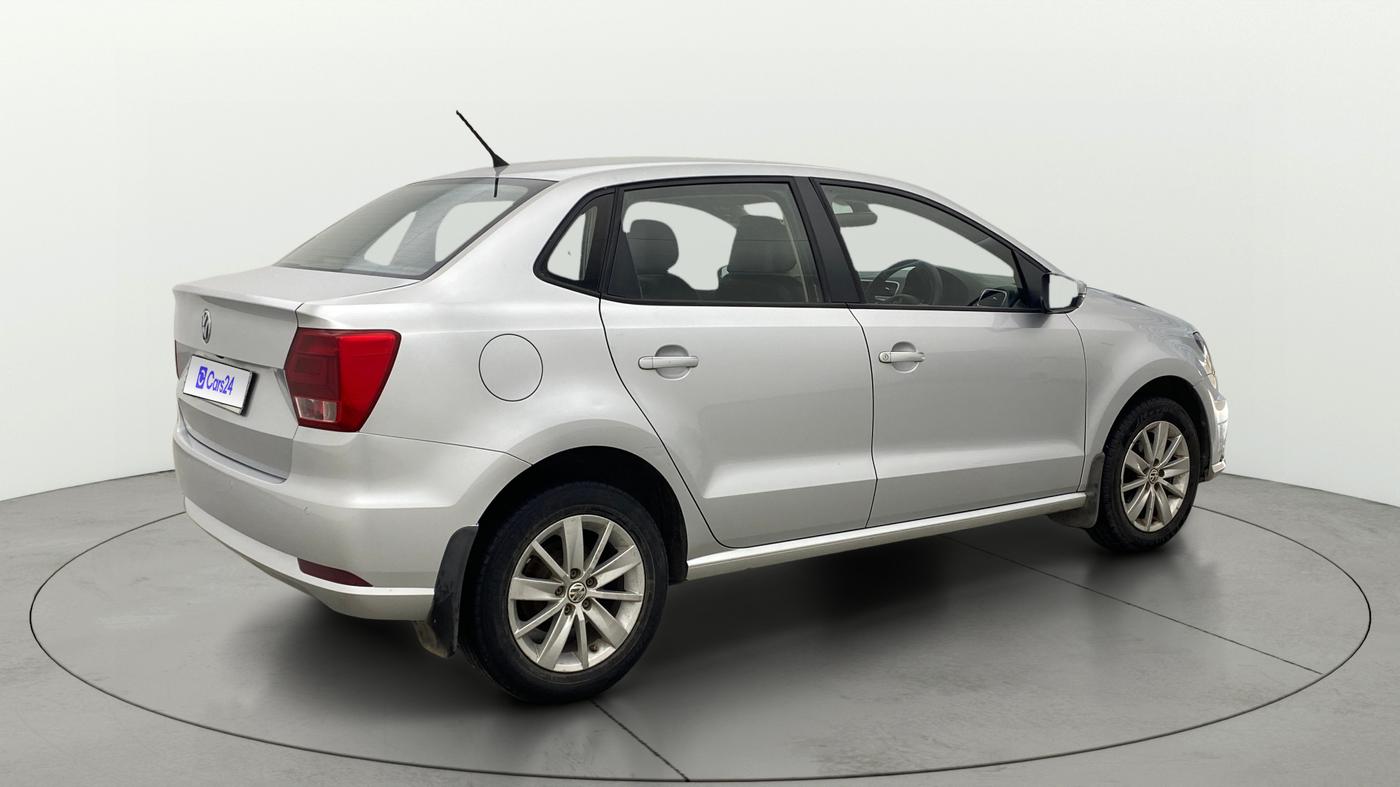2016 Volkswagen Ameo HIGHLINE1.2L, Petrol, Manual, 80,568 km, Right Back Diagonal