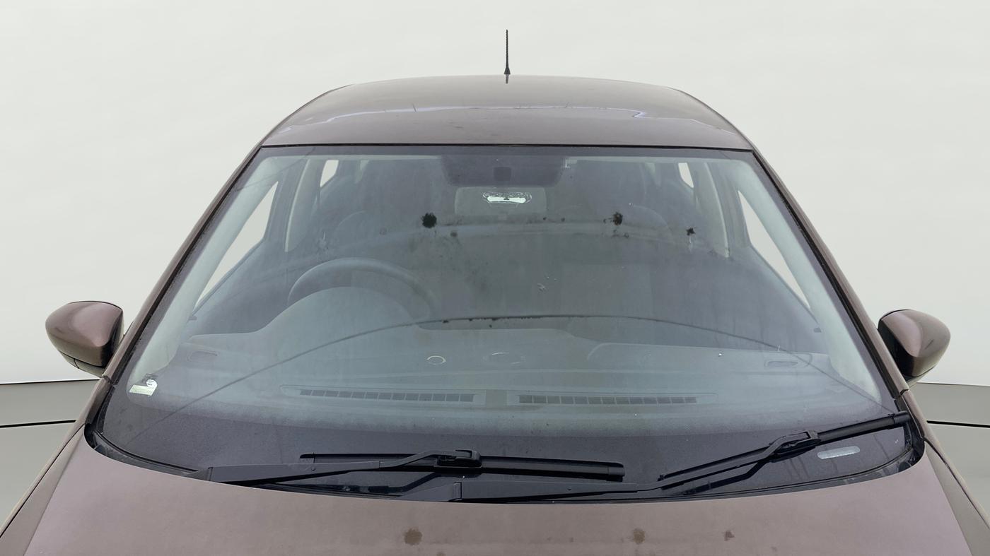 2018 Volkswagen Ameo TRENDLINE 1.0L, CNG, Manual, 1,32,995 km, Front Windshield