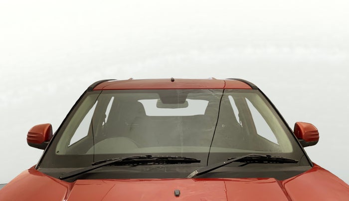 2018 Mahindra KUV 100 NXT K4+ P 6 STR, Petrol, Manual, 68,156 km, Front Windshield