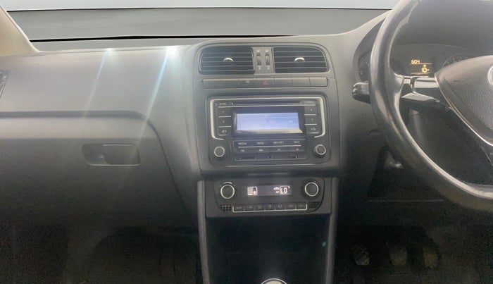 2015 Volkswagen Vento COMFORTLINE 1.6, Petrol, Manual, 45,326 km, Air Conditioner