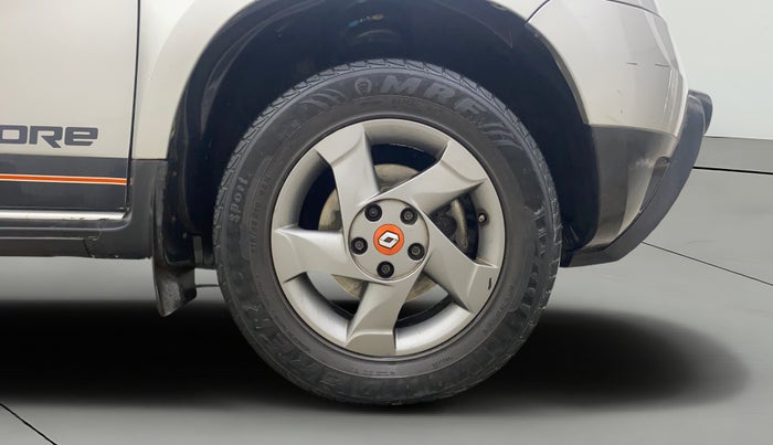 2016 Renault Duster RXL 85PS EXPLORE, Diesel, Manual, 41,789 km, Right Front Wheel