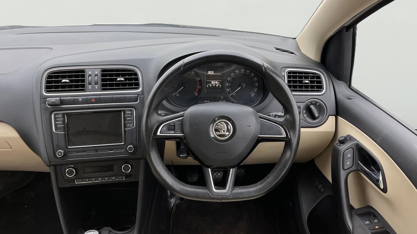 2018 Skoda Rapid AMBITION 1.6 MPI MT, Petrol, Manual, 16,545 km, Steering Wheel Close Up