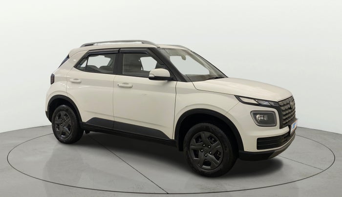 2023 Hyundai VENUE S(O) 1.2, Petrol, Manual, 8,416 km, Right Front Diagonal