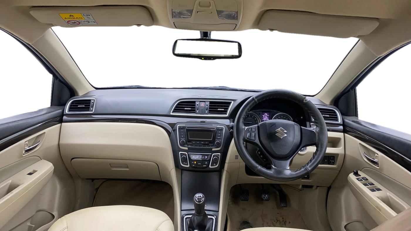 2018 Maruti Ciaz ZETA 1.4  MT PETROL, Petrol, Manual, 63,238 km, Dashboard