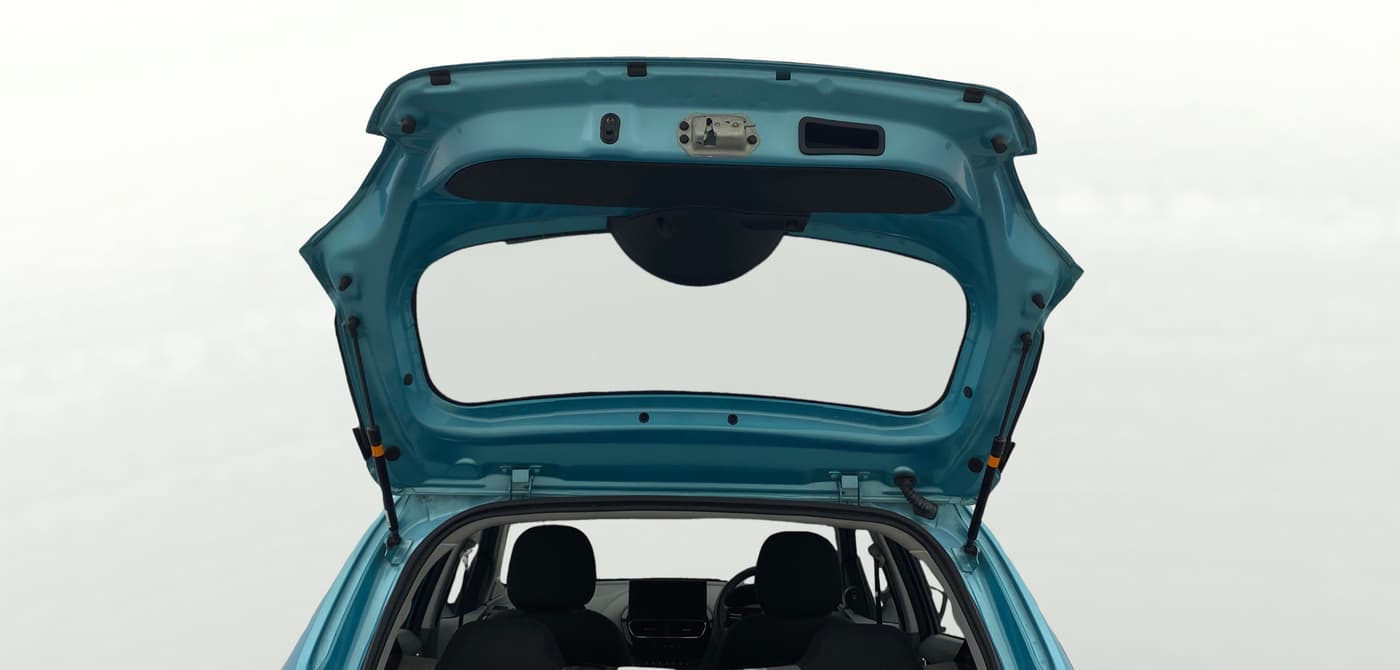 2025 Tata Tiago XZ PLUS PETROL, Petrol, Manual, 4,649 km, Boot Door Open