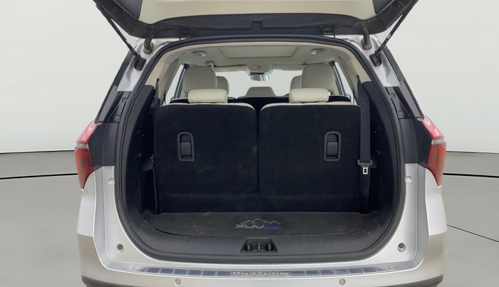 2023 Mahindra XUV700 AX 7 D AT 7 STR, Diesel, Automatic, 16,368 km, Boot Open Zoomed View