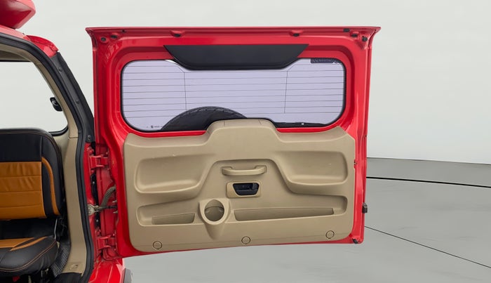 2019 Mahindra TUV300 T10, Diesel, Manual, 90,633 km, Boot Door Open