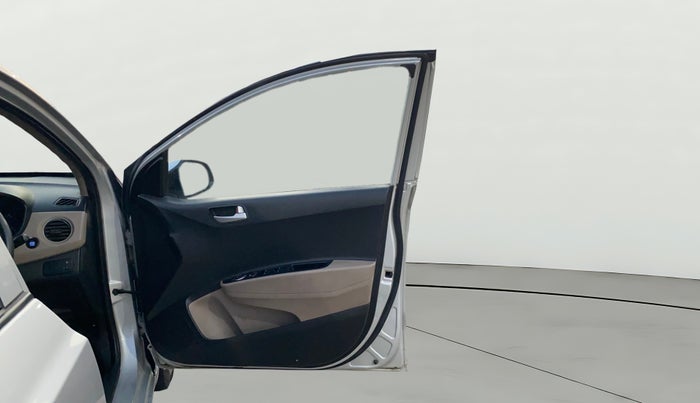 2016 Hyundai Grand i10 ASTA 1.2 KAPPA VTVT, Petrol, Manual, 76,742 km, RHS Front Door