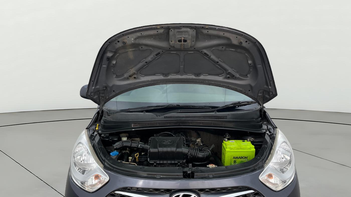 2014 Hyundai i10 SPORTZ 1.1, Petrol, Manual, 74,817 km, Open Bonet