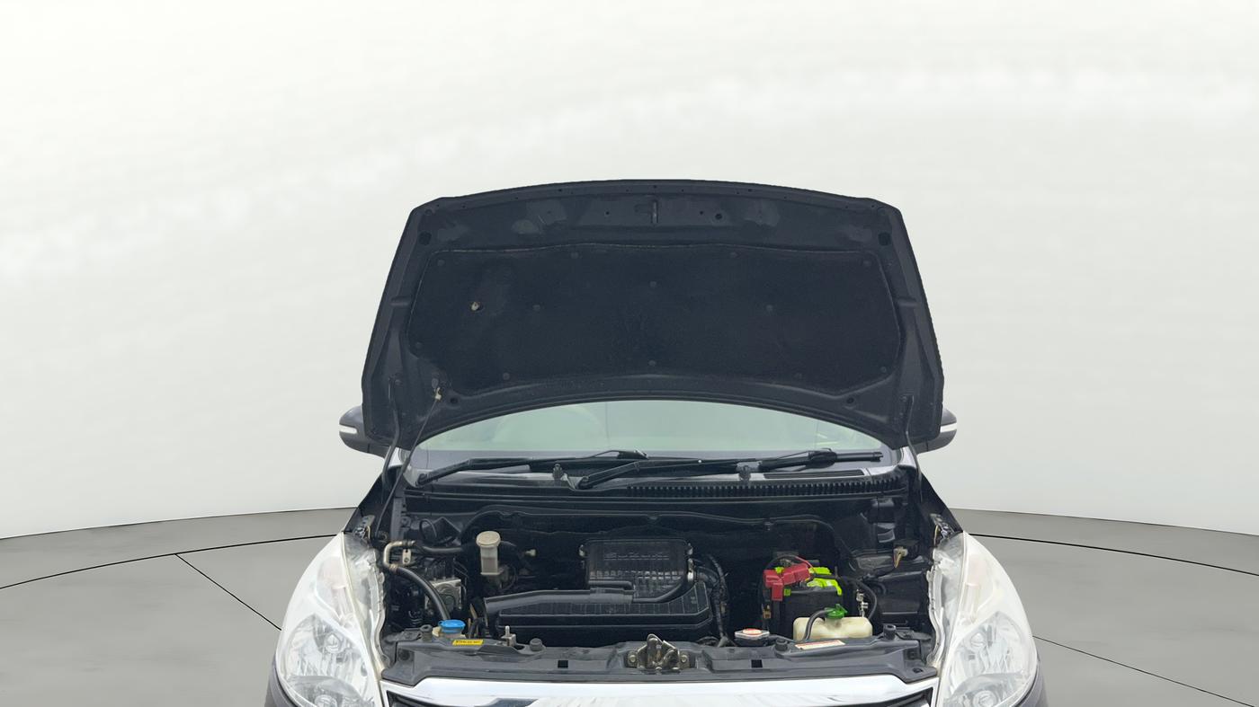 2017 Maruti Ertiga VXI, Petrol, Manual, 1,14,288 km, Open Bonet