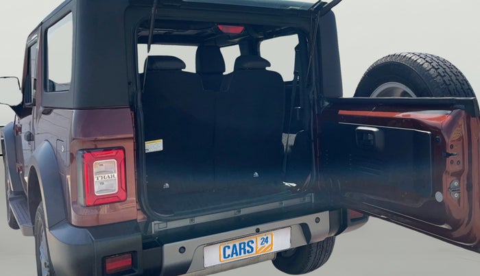 2021 Mahindra Thar LX PETROL HT 4WD AT, Petrol, Automatic, 53,661 km, Boot Door Open