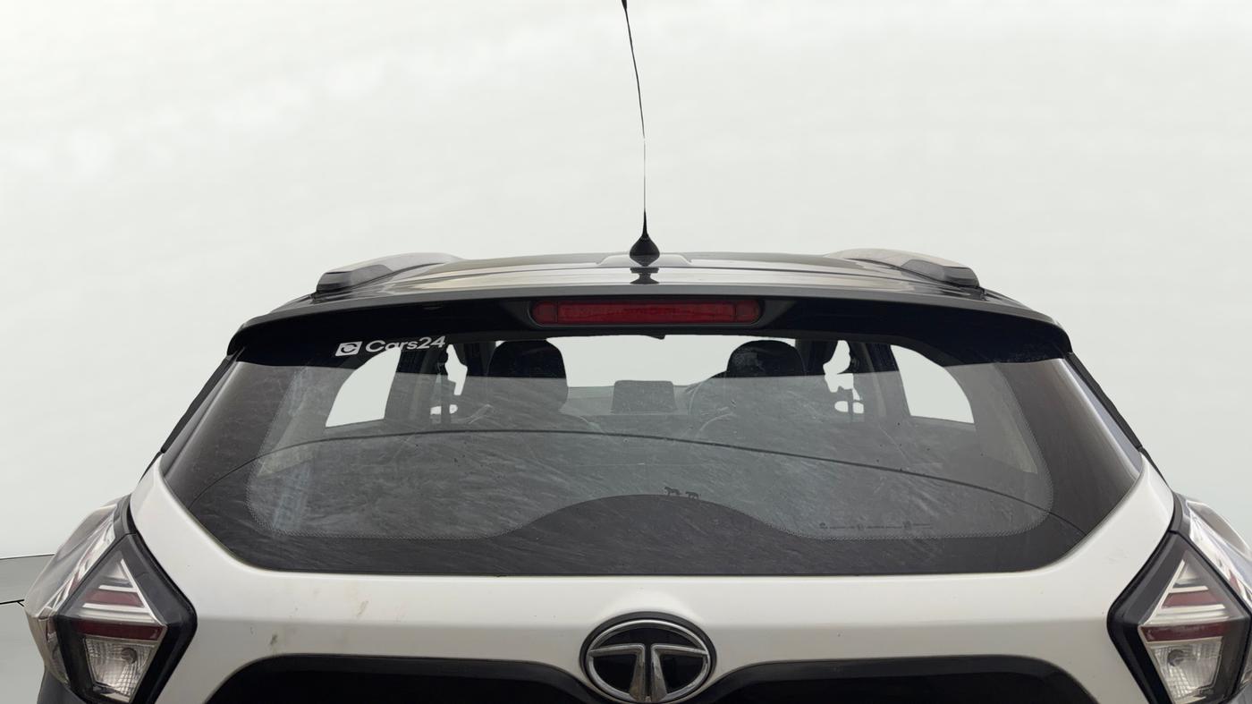 2022 Tata NEXON XE PETROL, Petrol, Manual, 42,073 km, Rear Windshield