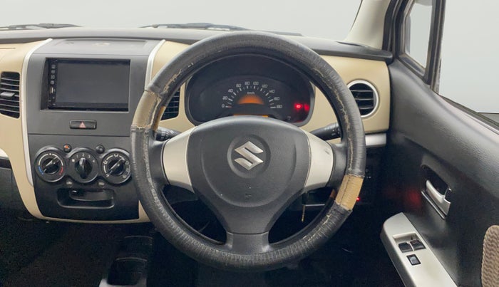 2018 Maruti Wagon R 1.0 LXI CNG, CNG, Manual, 57,393 km, Steering Wheel Close Up