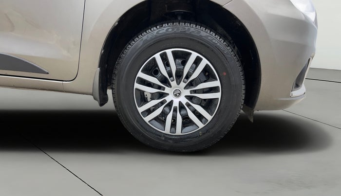 2021 Maruti Dzire LXI, Petrol, Manual, 38,336 km, Right Front Wheel