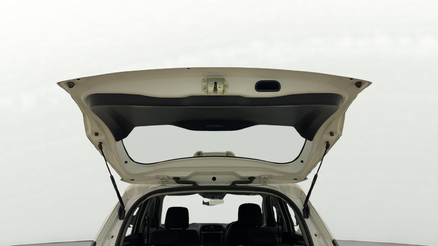 2020 Maruti Vitara Brezza ZXI AT SHVS, Petrol, Automatic, 35,065 km, Boot Door Open
