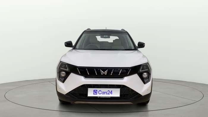 2024 Mahindra XUV 3XO AX7 1.2 TGDi, Petrol, Manual, 12,505 km, Front