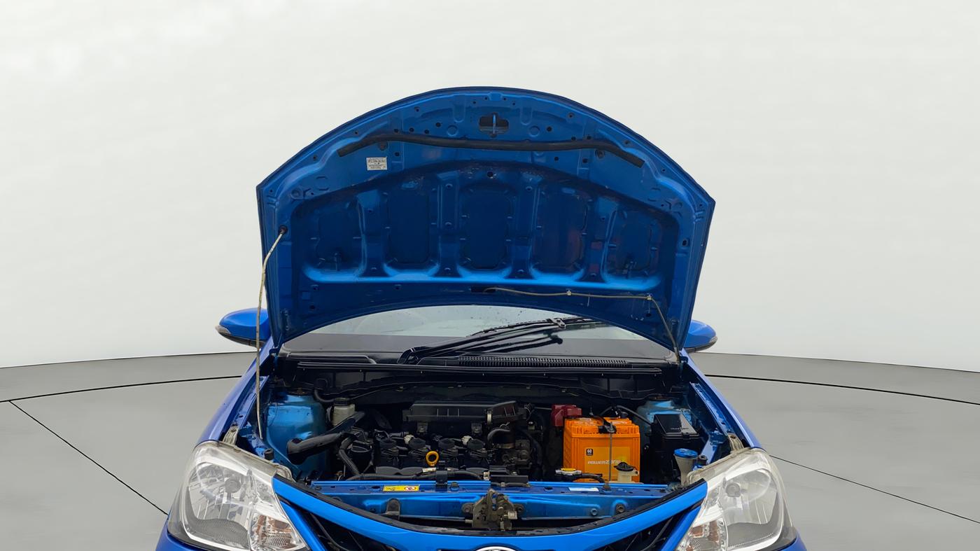 2015 Toyota Etios Liva V, Petrol, Manual, 77,618 km, Open Bonet