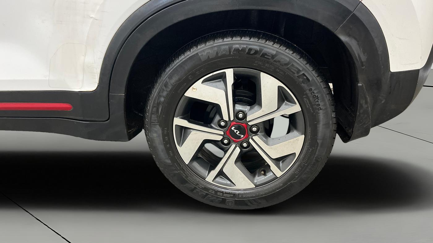 2021 KIA SONET GTX PLUS 1.0 IMT, Petrol, Manual, 27,495 km, Left Rear Wheel