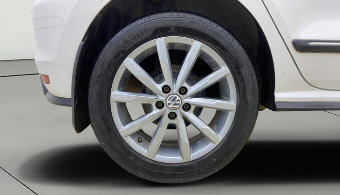 2021 Volkswagen Polo HIGHLINE PLUS 1.0L TSI AT, Petrol, Automatic, 44,004 km, Right Rear Wheel