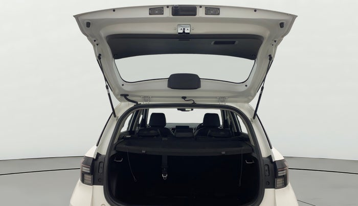2024 Hyundai VENUE SX (O) 1.0 TURBO DCT, Petrol, Automatic, 16,853 km, Boot Door Open