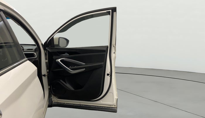 2020 MG HECTOR SHARP 1.5 DCT PETROL, Petrol, Automatic, 51,470 km, RHS Front Door