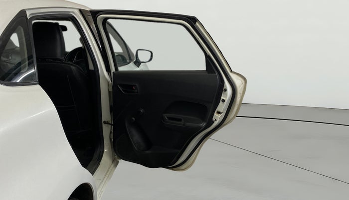 2016 Maruti Baleno SIGMA PETROL 1.2, CNG, Manual, 1,00,040 km, RHS Rear Door