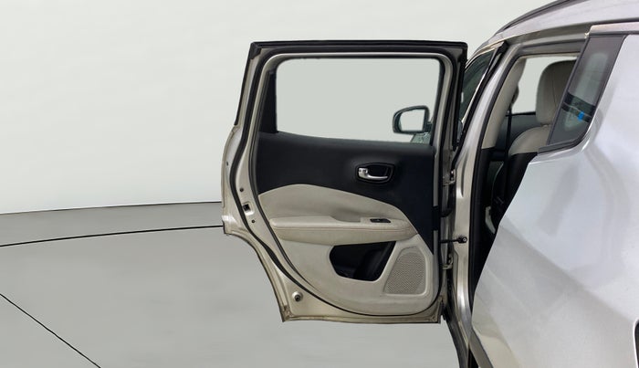 2017 Jeep Compass LIMITED 2.0 DIESEL 4X4, Diesel, Manual, 66,425 km, LHS Rear Door