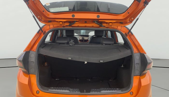 2024 Tata ALTROZ Racer R3, Petrol, Manual, 5,402 km, Boot Open Zoomed View