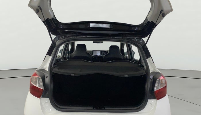 2020 Hyundai GRAND I10 NIOS SPORTZ 1.2 KAPPA VTVT DUAL TONE, Petrol, Manual, 15,964 km, Boot Open Zoomed View