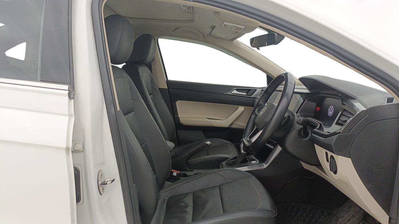 2022 Volkswagen VIRTUS GT PLUS TSI 1.5 EVO DSG, Petrol, Automatic, 80,893 km, Right Side Front Door Cabin