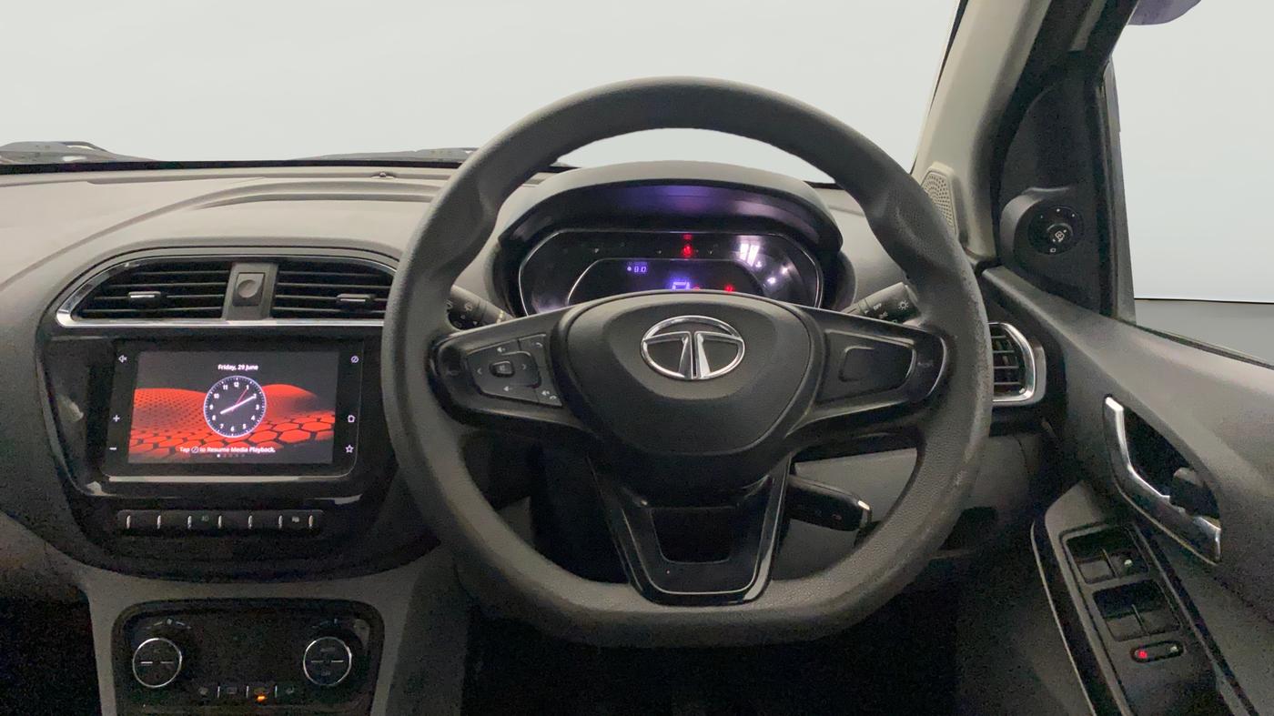 2020 Tata Tiago XZ PLUS PETROL, Petrol, Manual, 1,41,342 km, Steering Wheel Close Up