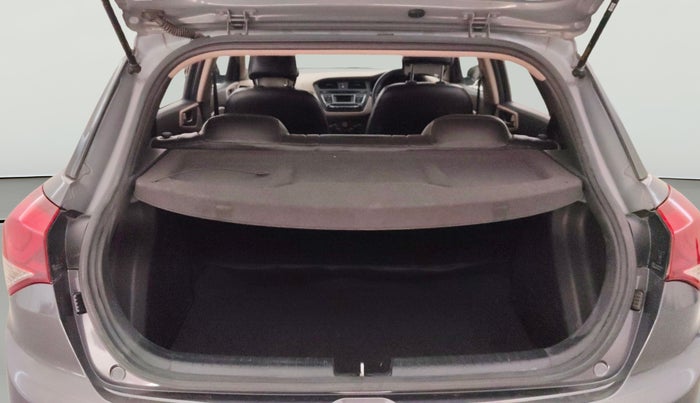 2017 Hyundai Elite i20 SPORTZ 1.2, Petrol, Manual, 81,590 km, Boot Open Zoomed View