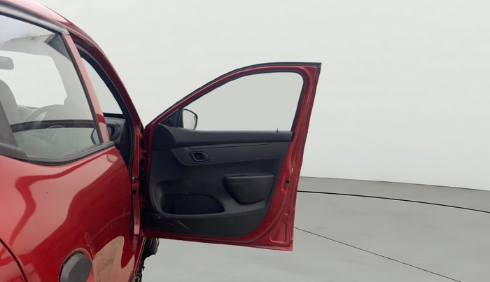 2022 Renault Kwid RXL 1.0 (O), Petrol, Manual, 9,402 km, RHS Front Door