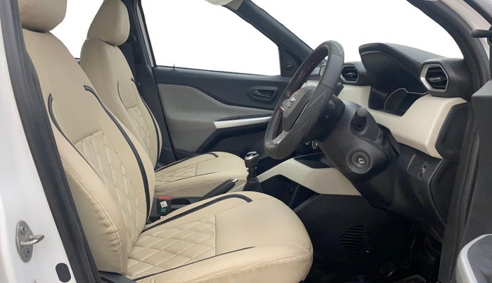 2022 Nissan MAGNITE XE, Petrol, Manual, 10,558 km, Right Side Front Door Cabin