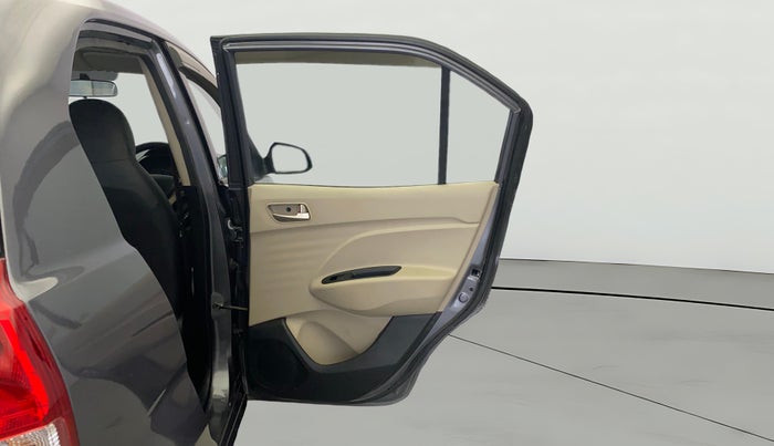 2018 Hyundai NEW SANTRO SPORTZ MT, Petrol, Manual, 94,399 km, RHS Rear Door