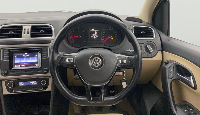 2017 Volkswagen Polo HIGHLINE1.5L, Diesel, Manual, 68,743 km, Steering Wheel Close Up